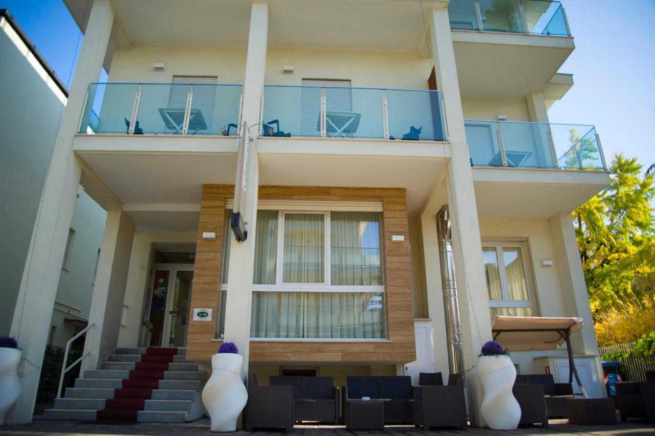 Hotel Villa Enea 카톨리카 외부 사진