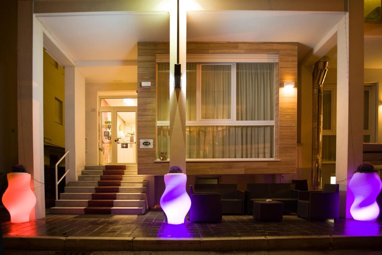 Hotel Villa Enea 카톨리카 외부 사진